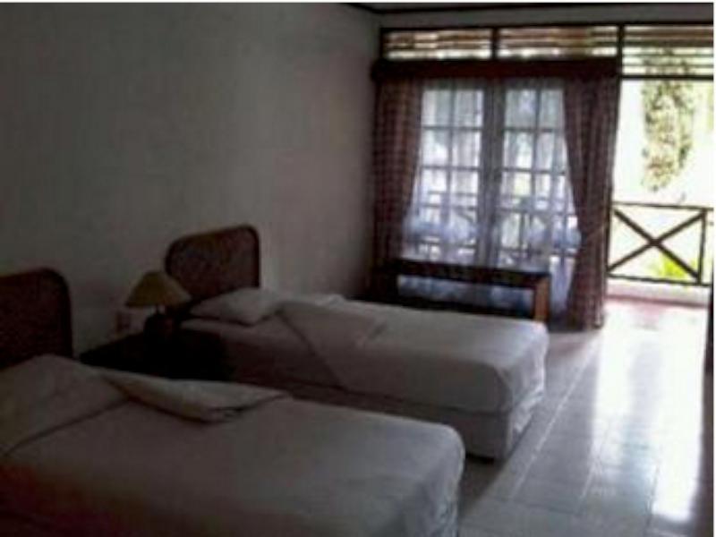 Pandu Lakeside Hotel Parapat Extérieur photo